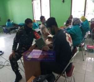 Babinsa Dukung Donor Darah Para Pemuda Desanya