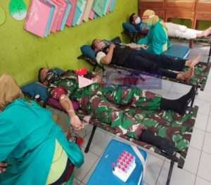 Babinsa Dukung Pemuda Adakan Baksos Di Desanya