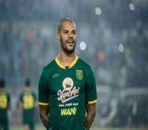 Negosiasi Berjalan Alot, Persebaya Optimis David Da Silva Tetap Bertahan