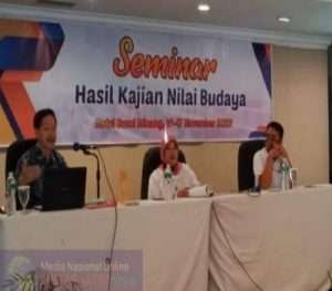 Zusneli Zubir Saat Seminar BPNB Sumbar Angkat Keberadaan Kerajaan Jambu Lipo di Sijunjung