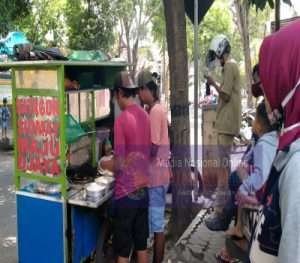 Siomay Dan Batagor Mas Eko Gondrong Yang Maknyus