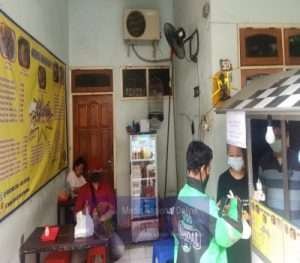 Pangsit MIE AYAM GLORIA, Manukan (cabang Gading)