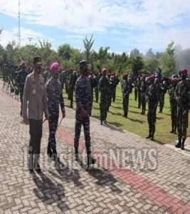 DANYONIF 10 MAR/SBY SAMBUT KUNJUNGAN KAPOLDA KEPRI BESERTA DANLANTAMAL IV TANJUNG PINANG DI SARANG PETARUNG BATALYON INFANTERI 10 MARINIR/SBY