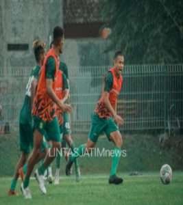 Arif Satria Siap Tampil Lawan Persela