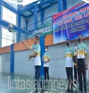 Kapolres Lamongan : Junjung Tinggi Sportivitas Dalam Pembukaan Turnamen Bulu Tangkis Dan Bola Voli