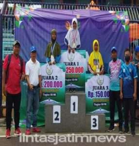 Siswa MIM 14 Pambon Juara Tiga Lomba lari 400 Meter Putri Tingkat MI O2SM