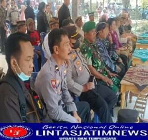 Serka Sudiono Lakukan Pengamanan Kegiatan Tradisi Keduk Beji Di Wilayah Binaannya