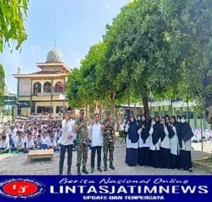 Danramil 11 Polokarto Dim 0726/Sukoharjo berikan materi Wasbang di MTs Muhammadiyah Blimbing
