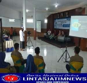Siswa Jurusan Farmasi Siap Meramu Obat Tradisional