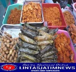 Pesona Telur Ikan Di Kota Gresik