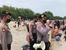 Beri Rasa Aman dan Nyaman, Polres Gresik Terjunkan Personel di Obyek Wisata