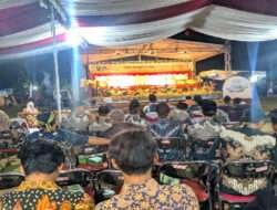 Babinsa Amankan Pagelaran Wayang Kulit di Simo