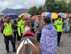 Operasi Ketupat Semeru 2024 Polres Probolinggo Gelar Patroli di Kawasan Bromo