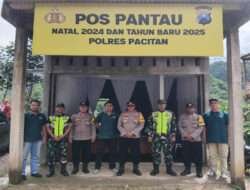 Ciptakan Keamanan Saat Liburan, Anggota Kodim 0801/Pacitan Siaga di Tempat Rekreasi