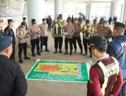 Polres Gersik Pastikan Pertandingan Gresik United Vs Persewar Waropen Berjalan Aman Dan Kondusif