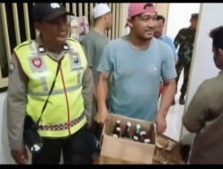 Puluhan Botol Miras Diamankan dalam Razia Polsek Ujung Pangkah