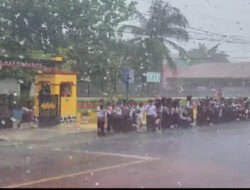 Wahyu Shoultan Lambadik Kecam Penyambutan Bupati Terpilih: Tidak Menghargai Hak Siswa, Berpotensi Membahayakan..!