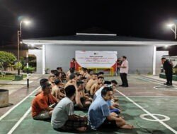 Berantas Halinar, Rutan Rengat Konsisten Gelar Razia Blok Hunian