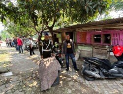 Respon Aduan Warga, Polres Gresik Bersama Personil CPM Gresik Grebek Lokasi Diduga Perjudian Sabung Ayam