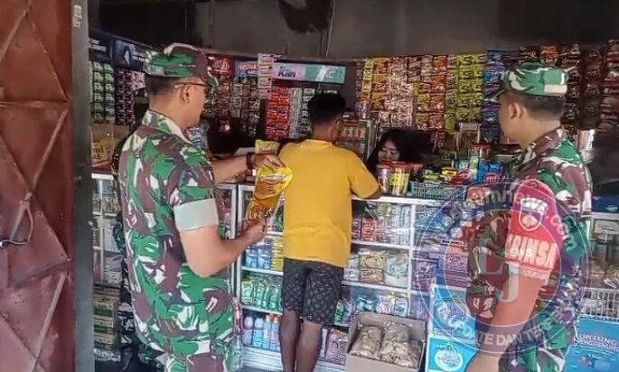 Babinsa Aktif Pantau Harga Sembako di Pasar Tradisional dan Kios di Wilayah