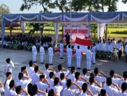 Peringati Milad ke-40 dan HUT RI ke-80 Tahun, Al Mizan Lamongan Gelar Upacara Akbar