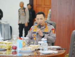 Kapolri Tegaskan Kehadiran Polisi Kawal Demokrasi, Bukan Batasi untuk Pendapat
